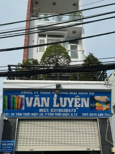 Về Chúng Tôi