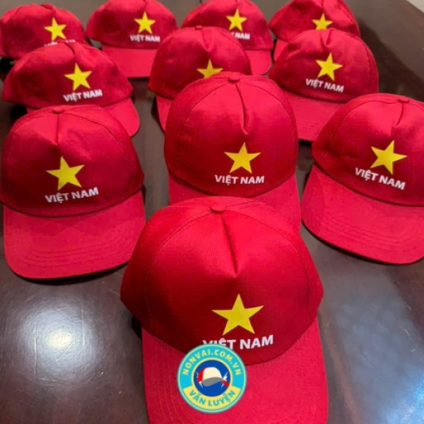 Nón thêu in lá cờ Việt Nam chất lượng